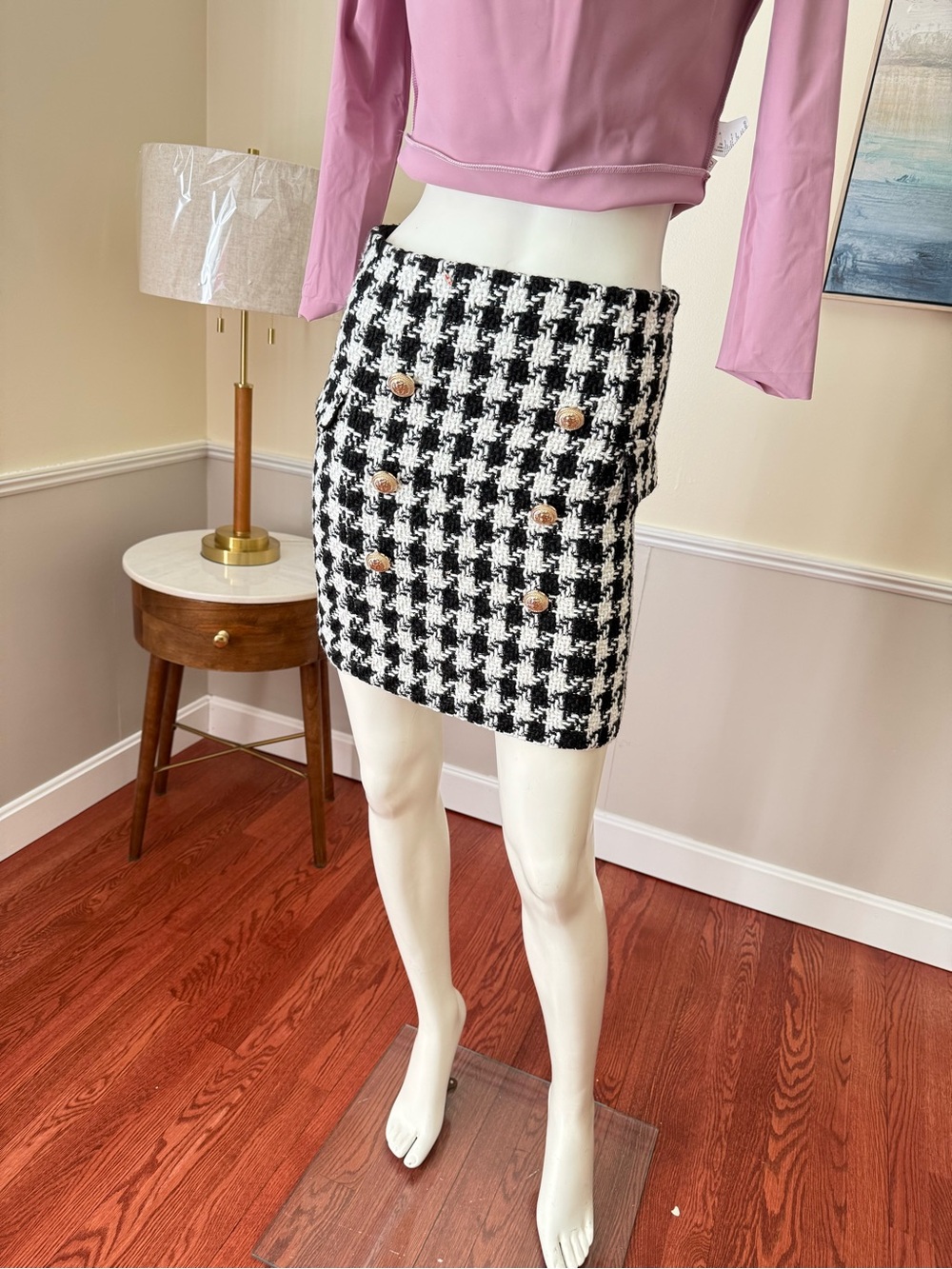 A Classy Chic Boutique Black and White Houndstooth Mini Skirt
